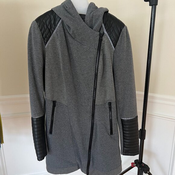 Blanc Noir hooded Travelers jacket - Picture 1 of 13
